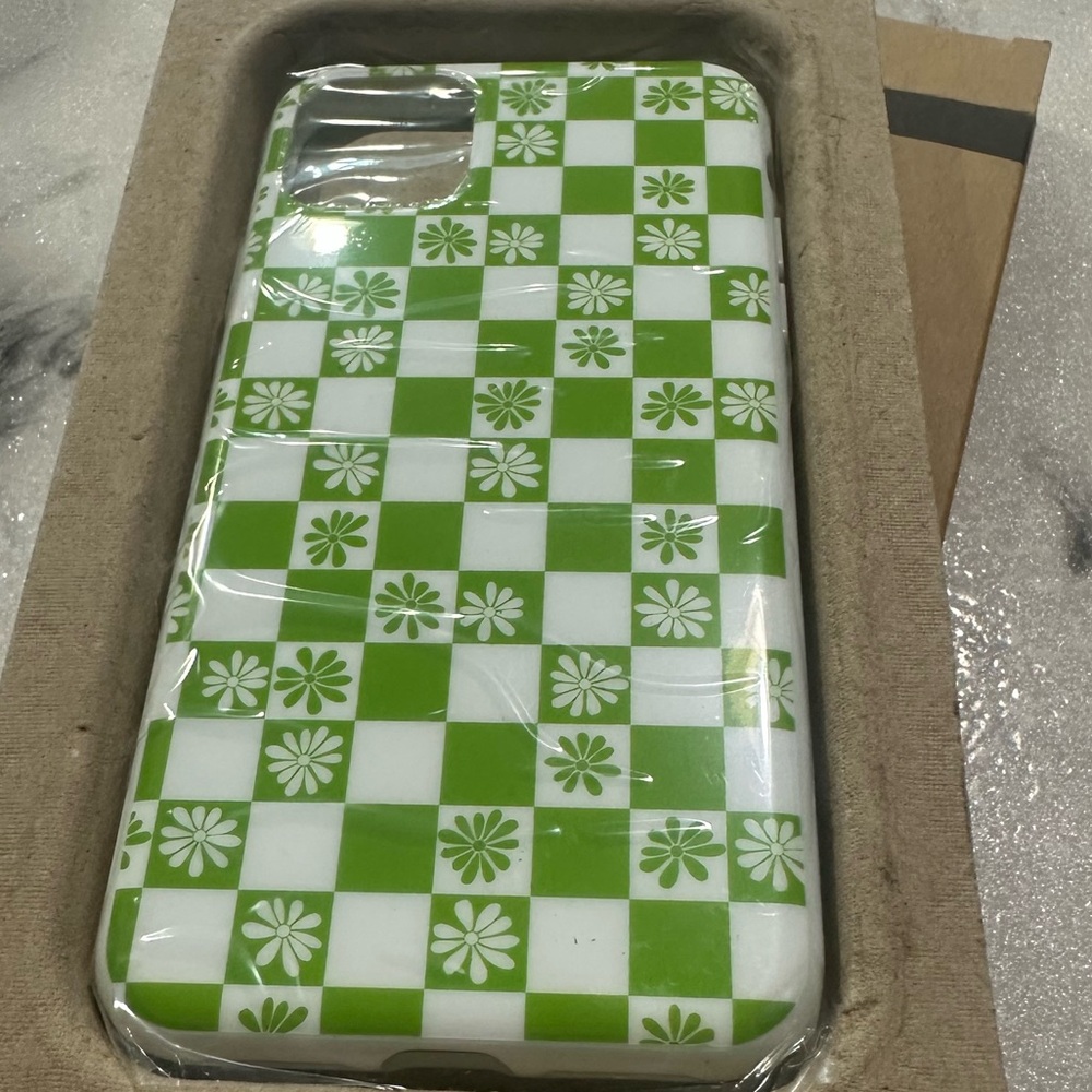 Casely Phone Case set - Picture 4 of 7